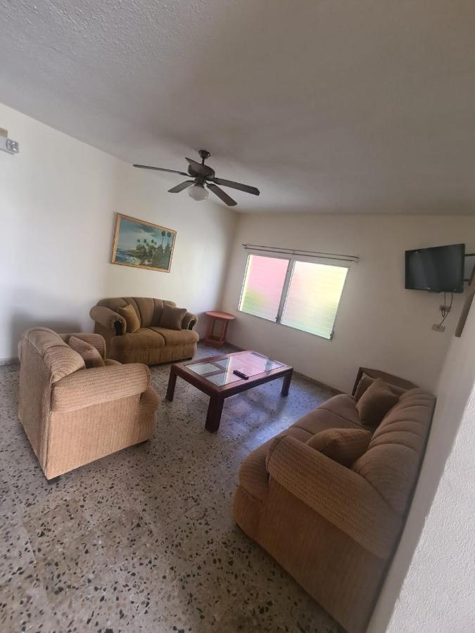 Villas Del Mar La Ceiba Esterno foto